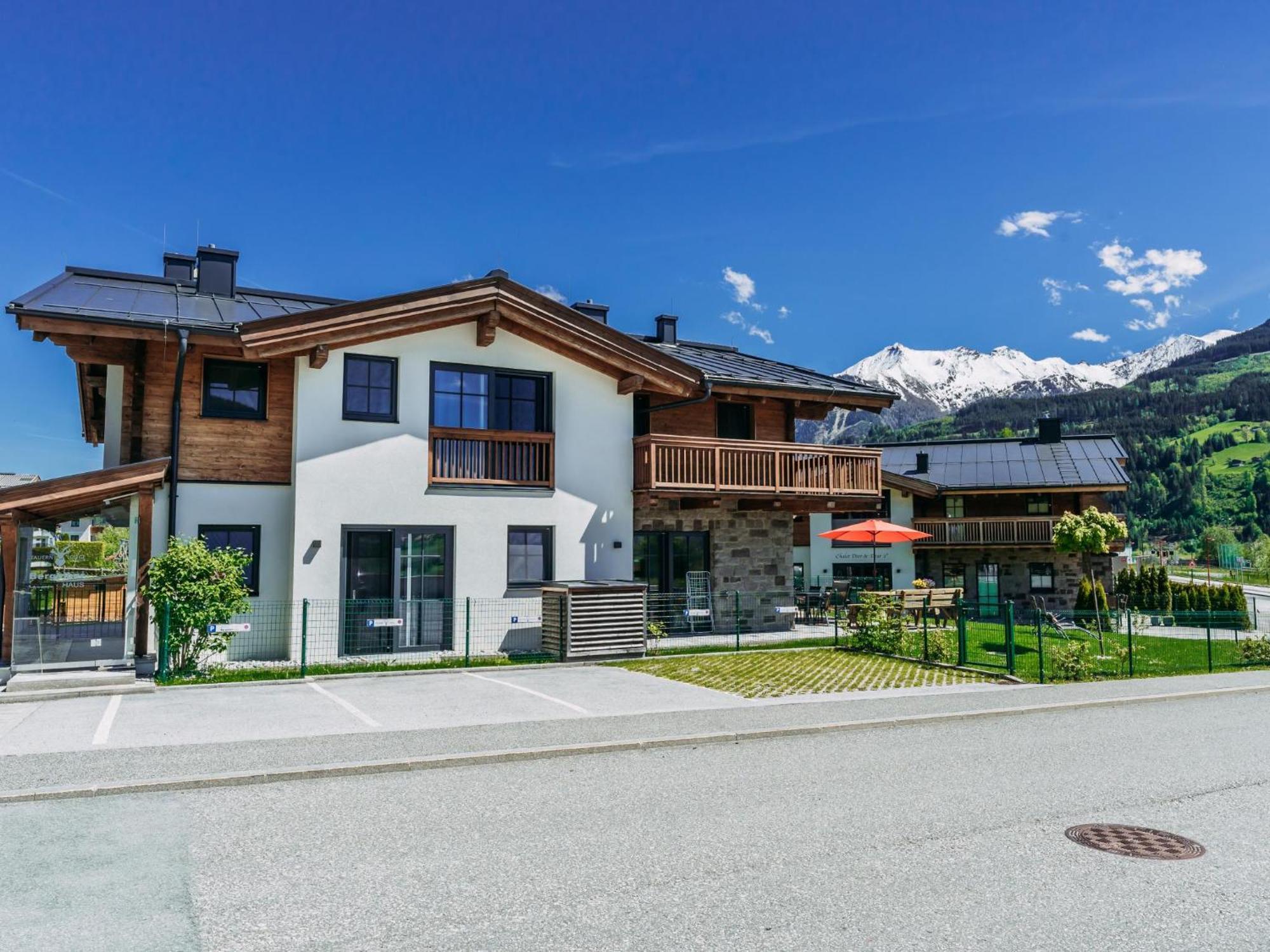 Tauern Lodge L Пиезендорф Екстериор снимка