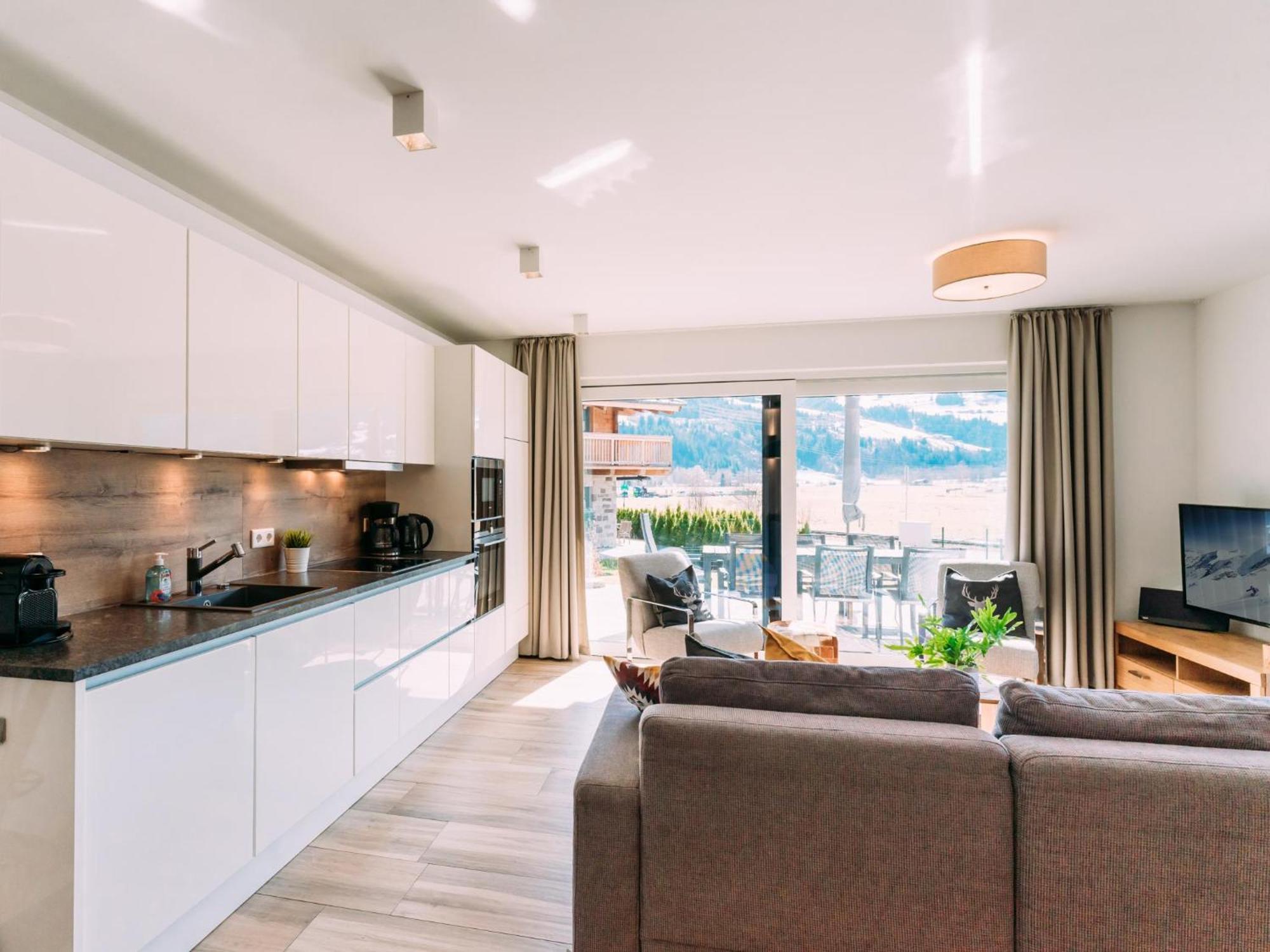 Tauern Lodge L Пиезендорф Екстериор снимка